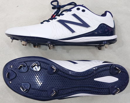 ニューバランス スパイク シューズ