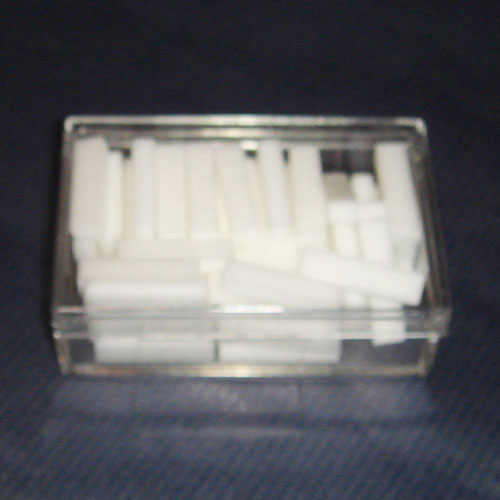 昆虫採集、用品、用具｜微針専用台（白色ポリエチレンフォーム製） 50個入