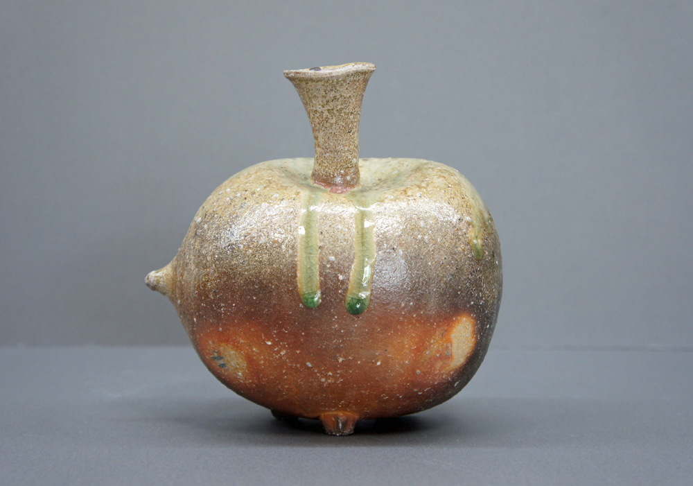 作品紹介 加藤 隆彦作 『信楽花入』 « ギャラリー有楽