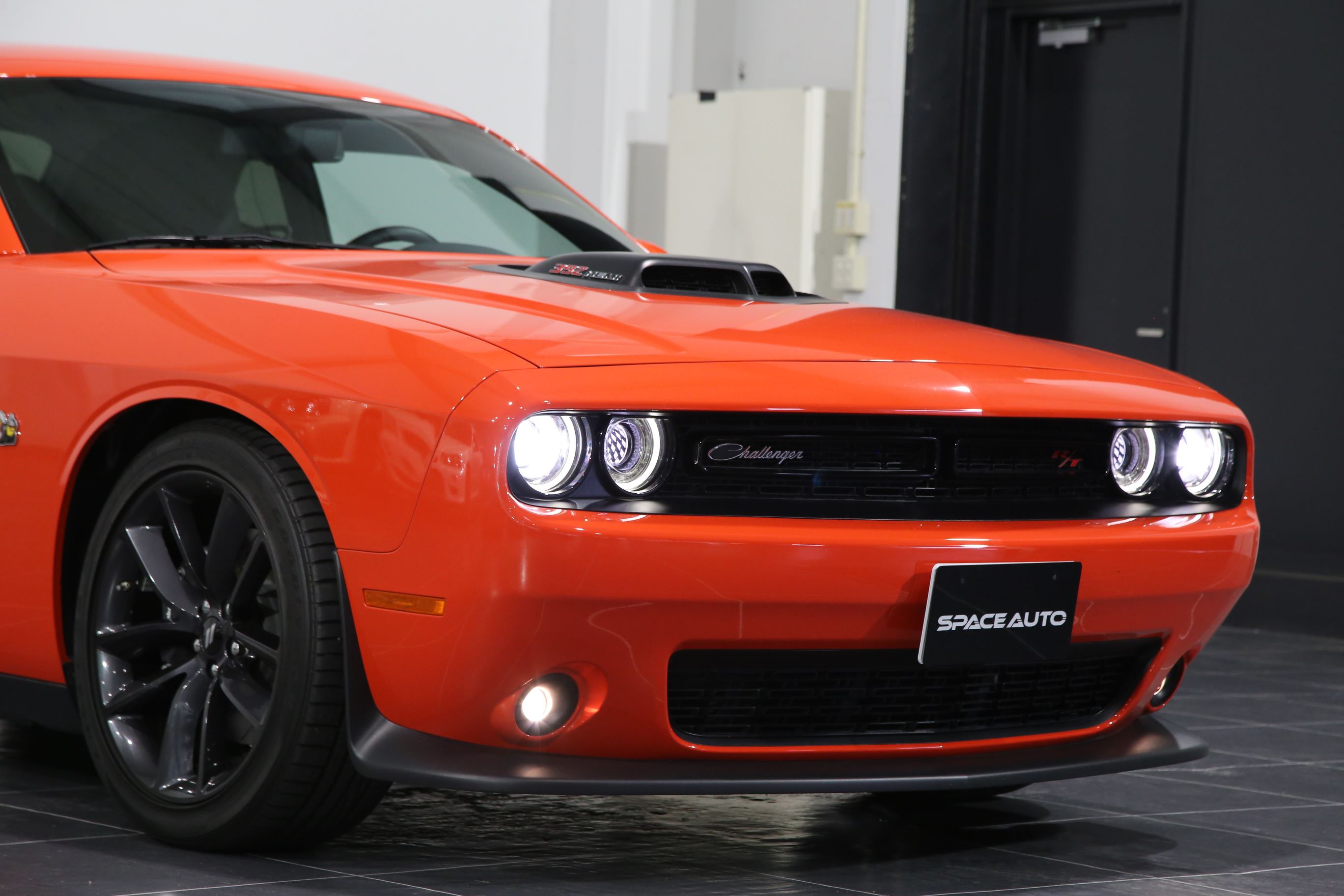 ダッジ チャレンジャー｜名車ギャラリー｜SPACE AUTO｜全国販売の高