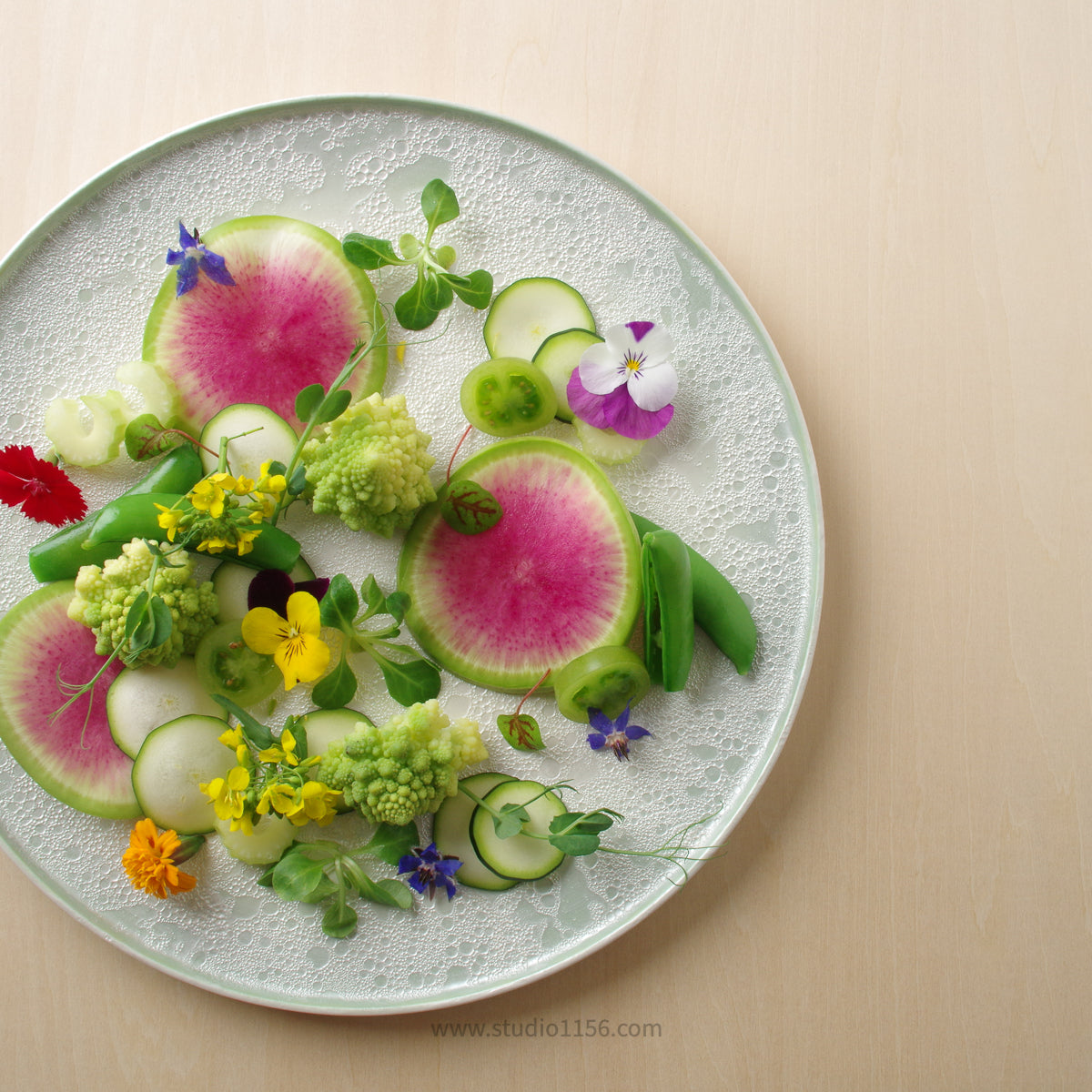 有田焼 frameプレート 30cm [強化磁器] AHJ ARITA HASAMI JAPANの通販