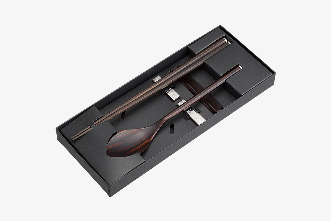 SUSgallery×MARUNAO〉Hashi SUSgallery【サスギャラリー】公式サイト