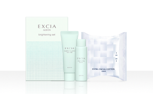 アンベアージュ エンピリアン アイ〈シワ改善・美白クリーム（目もと用