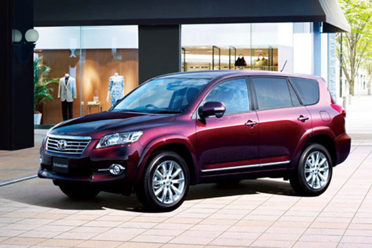 トヨタ・ヴァンガード」がお化粧直し 燃費向上も 【ニュース】 - webCG