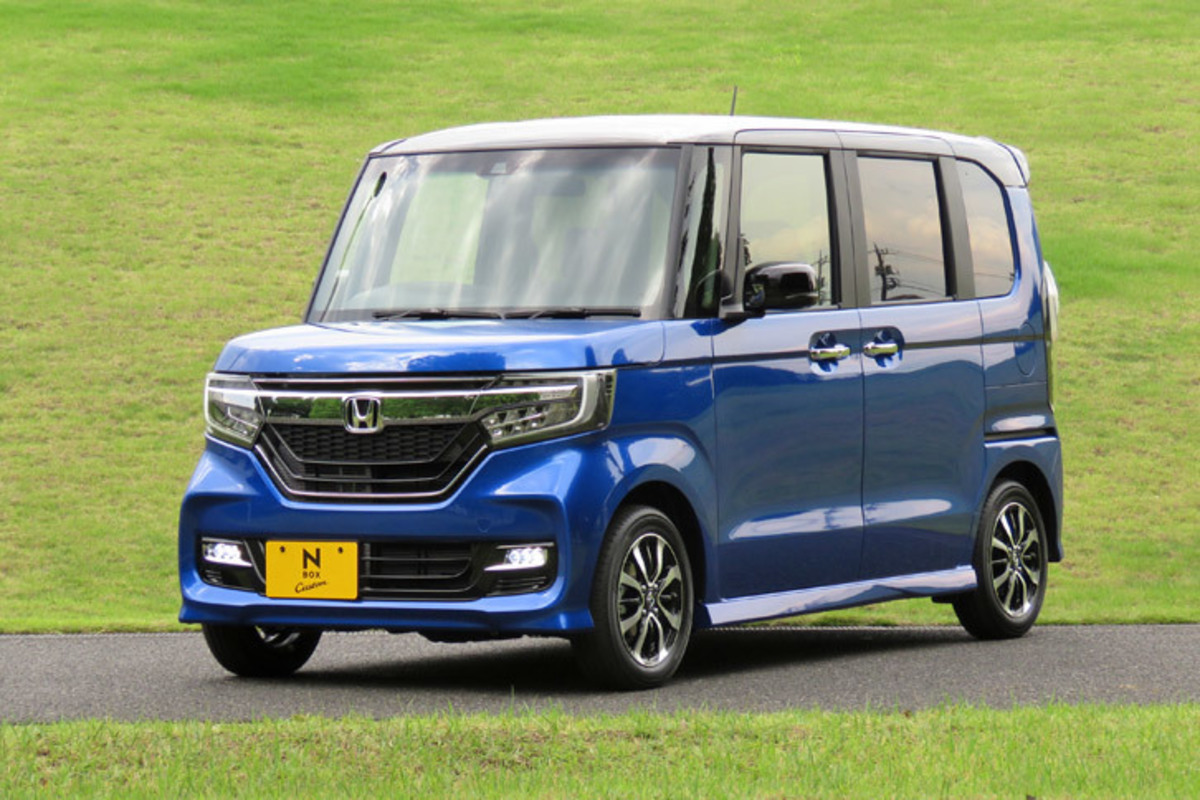 ホンダN-BOXカスタム 内装・外装など28枚 【画像・写真】 - webCG