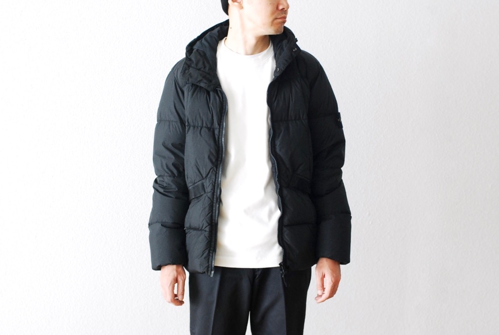 寒い冬に備えたダウンジャケットたちをご紹介します！〜STONE ISLAND