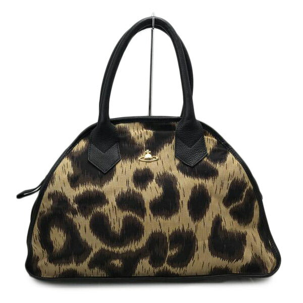 Vivienne Westwood ヴィヴィアンウエストウッド