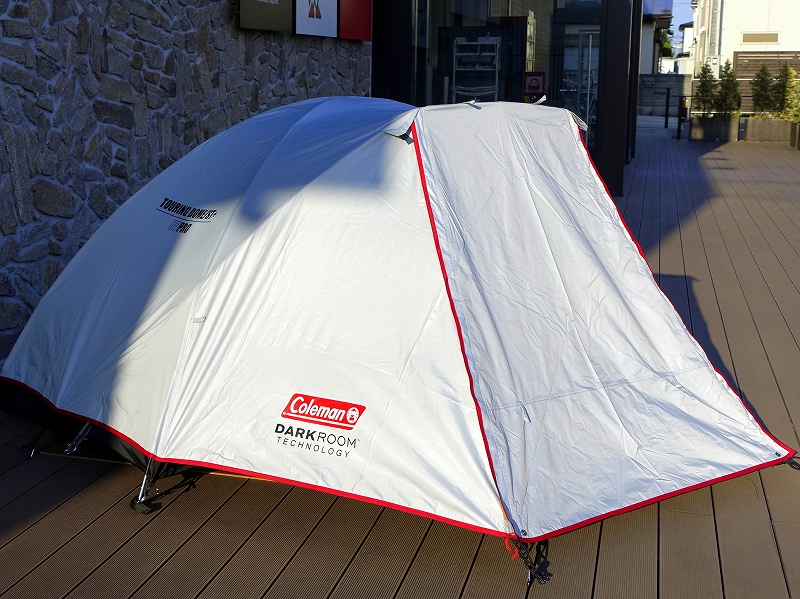 夏に強いダークルームテクノロジー コールマンのツーリングドームST+