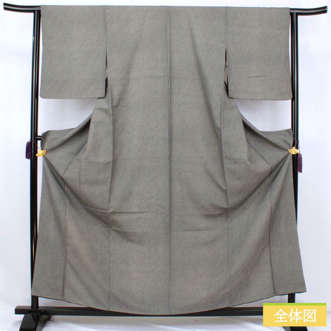 リサイクル着物】小紋 正絹 Sランク 身丈159cm 裄丈63cm 袷 型染 鮫