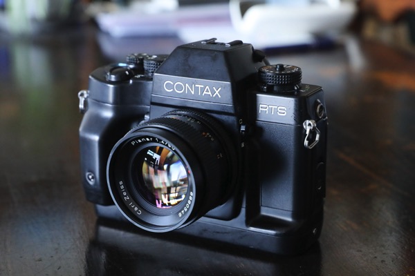新しい相棒「CONTAX RTSIII」を入手しました。