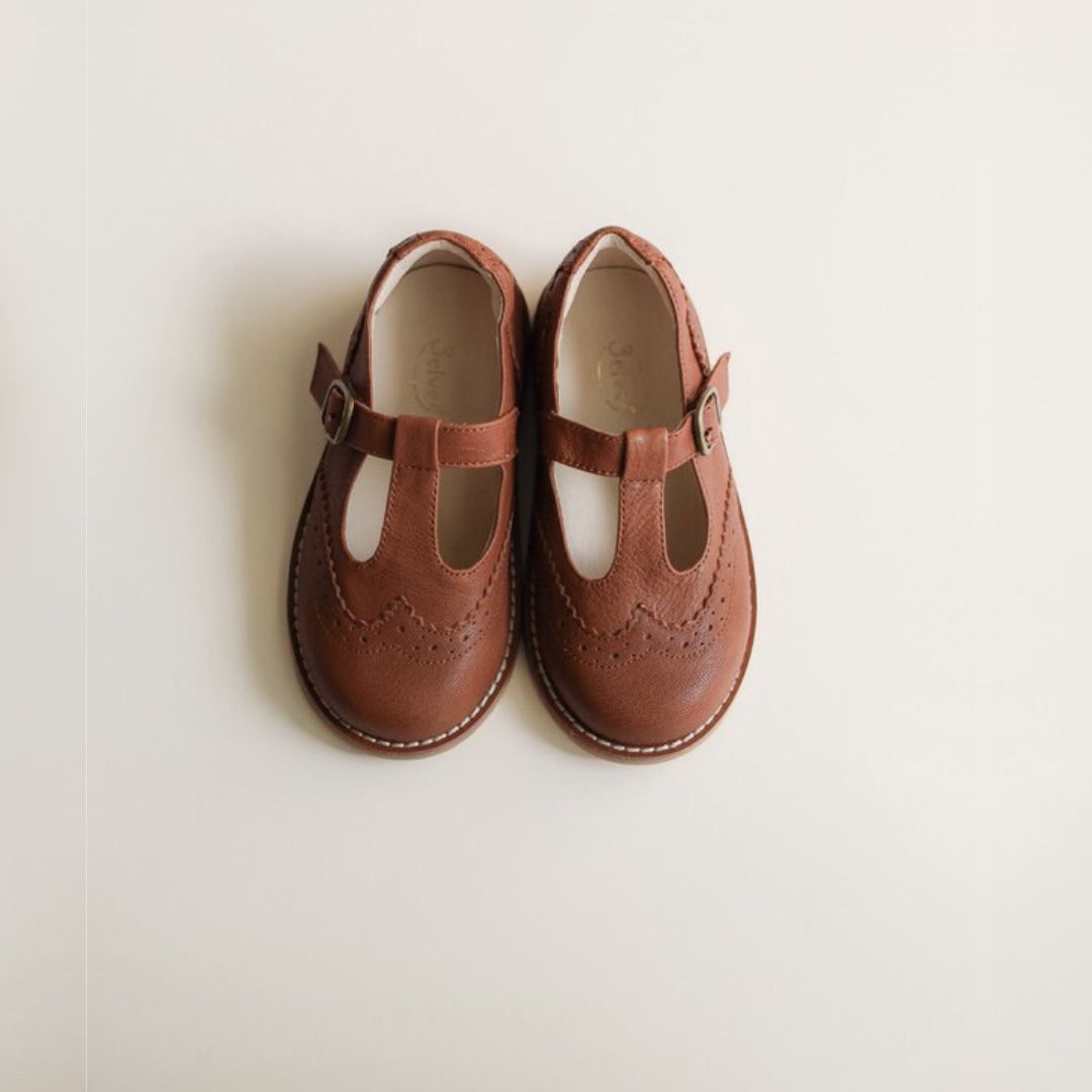 Wingtip T-strap classic pumps 子供用 本革靴 ウィングチップ 普段着