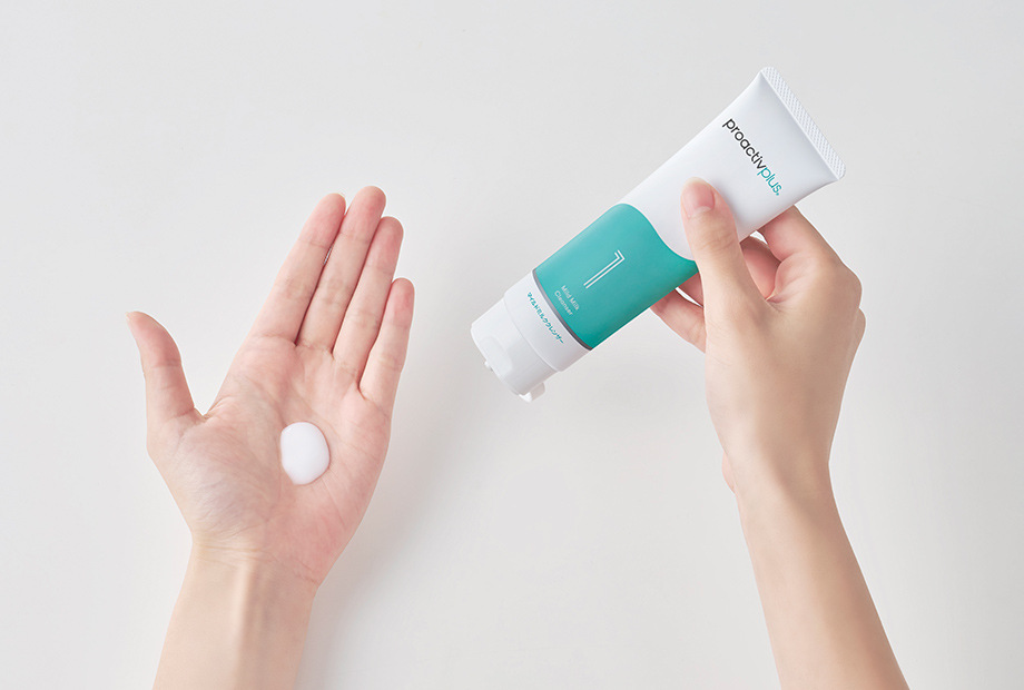 薬用洗顔料】マイルドミルク クレンザー｜商品一覧 - プロアクティブ