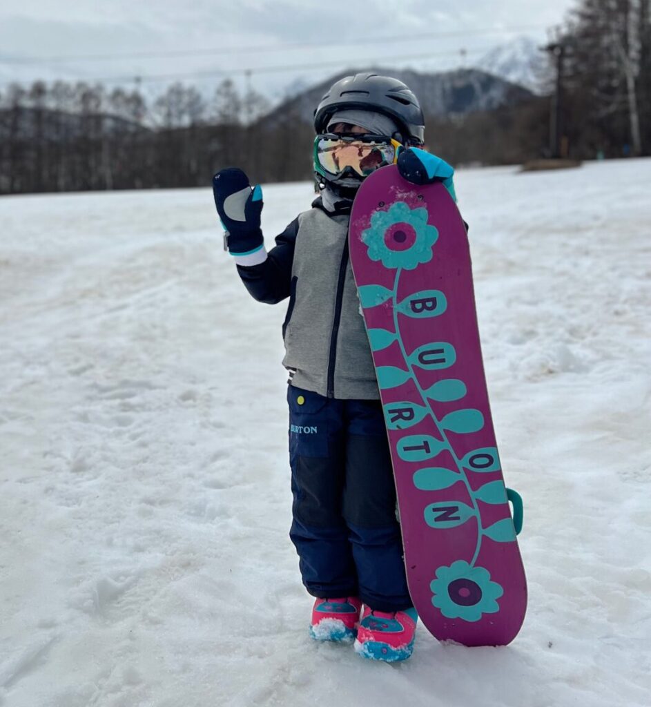 BURTON 子ども用 スノーボードウェア ジャケット ビブパンツ 5T 4T