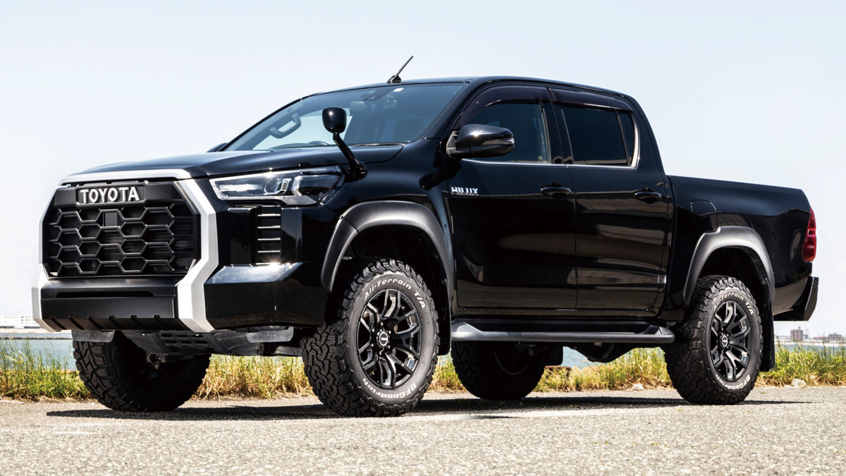 RAYS】オフロードスタイルもクールなアーバンテイストも華麗に演出する