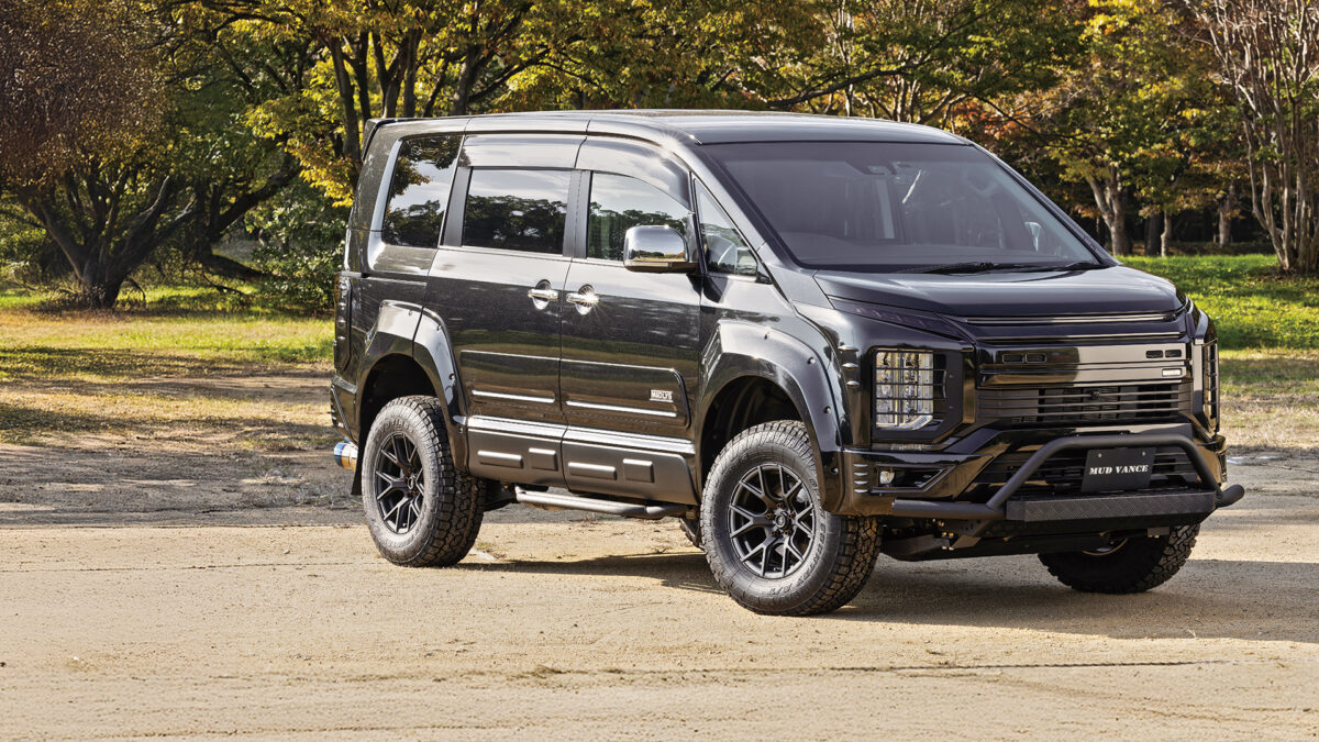 weds】デリカD:5に対応する18インチが新たに追加設定でカスタム幅が