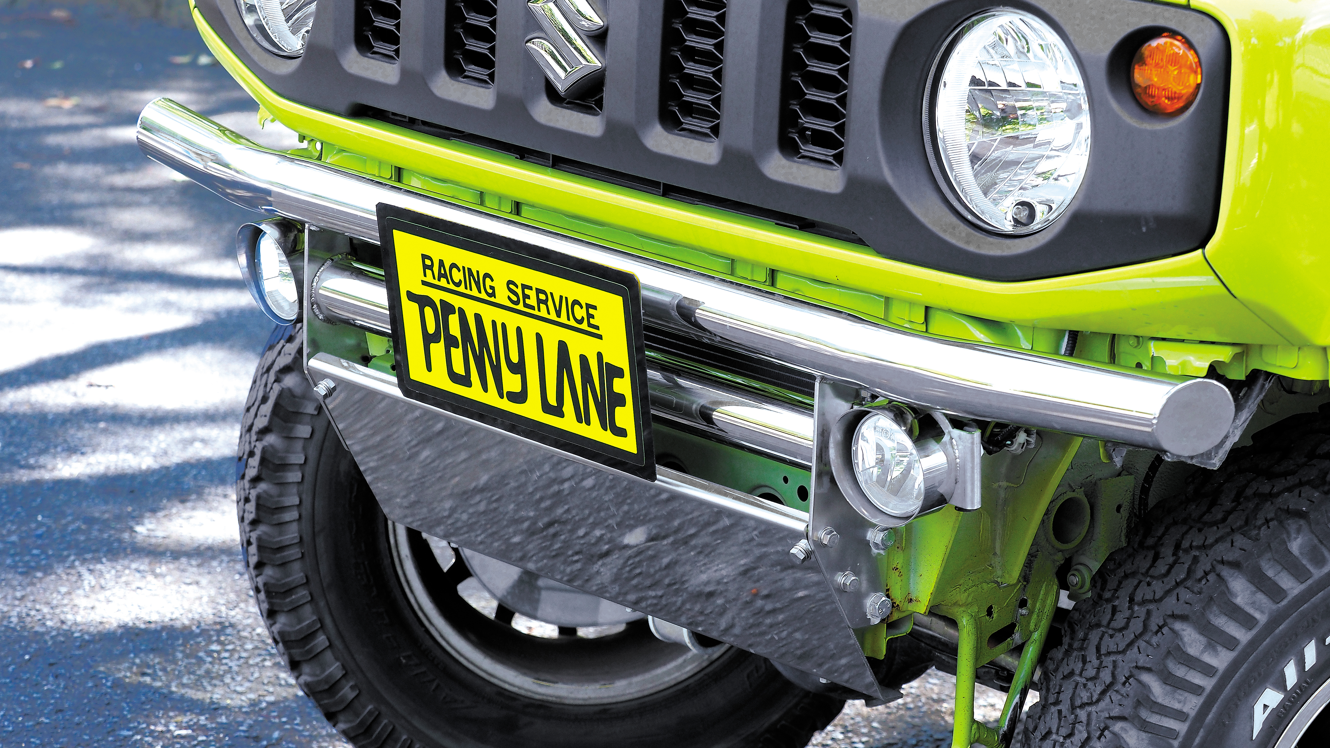 走りとルックスが軽快！新「ペニーレイン」仕様のJB64とは！｜LETS GO