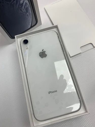 Brand New Original Apple iPhone XR - 64GB - White (Unlocked) A1984