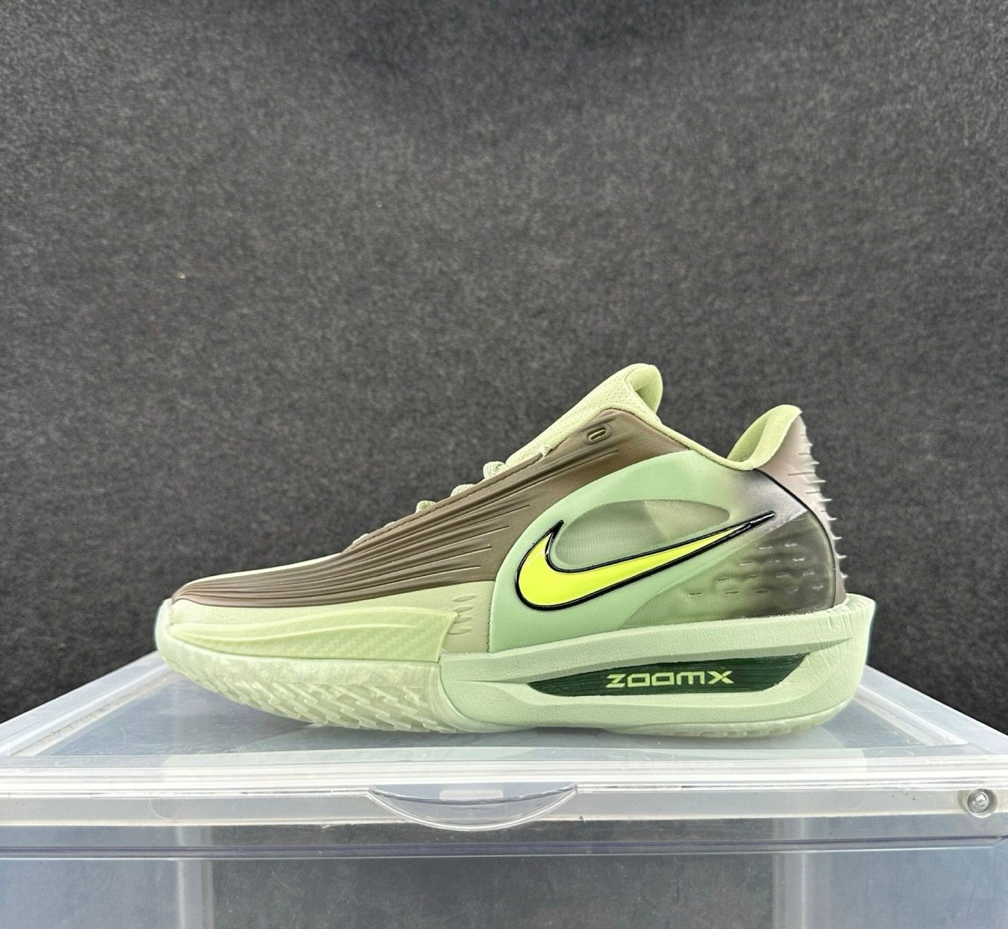 NIKE AIR ZOOM GT CUT 3 TURBO HONEYDEW BARELY VOLT, Size (India/UK