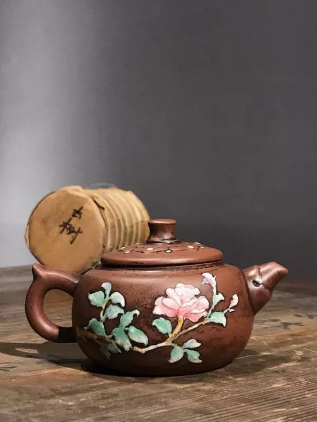 用之美｜紫砂胎珐琅彩花鸟茶壶，宜兴陈建梅制壶，1990年代_搜狐网
