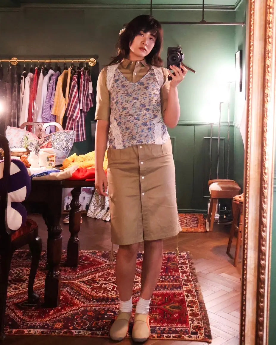 FUMIKA UCHIDA / FLOWER PRINTED SLEEVELESS TOP / CYAN – 601 | 京都