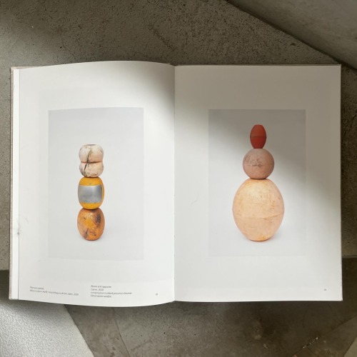 RED RIGHT RETURN charles munka