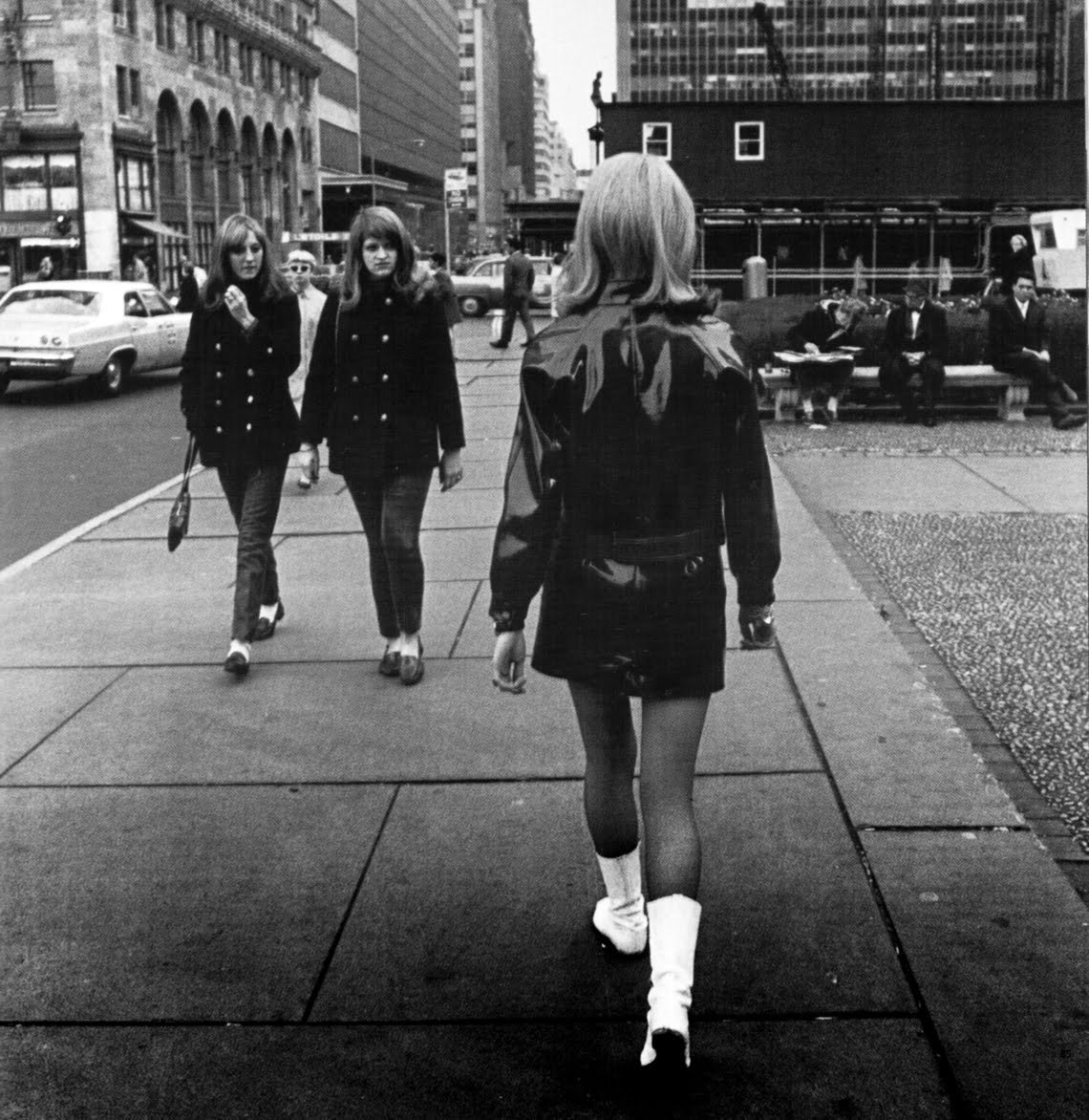 London Streetstyle: Edwardian vs Swinging Sixties | Byron's Muse