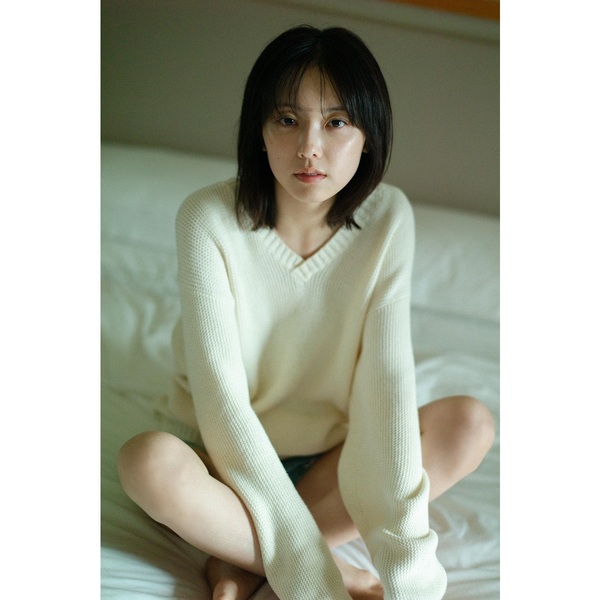 加藤小夏 写真集 二日月 通販｜セブンネットショッピング