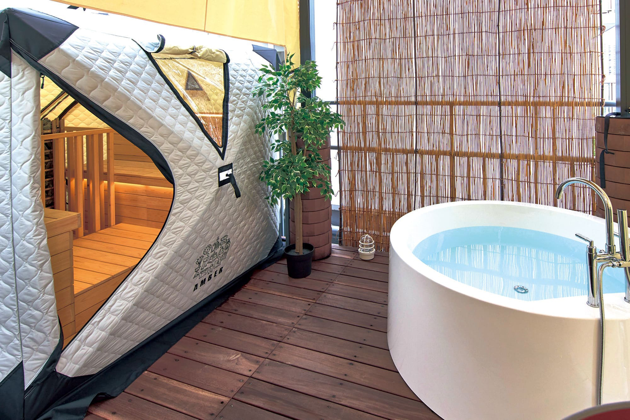 IZA SAUNA osaka - 川の駅はちけんや