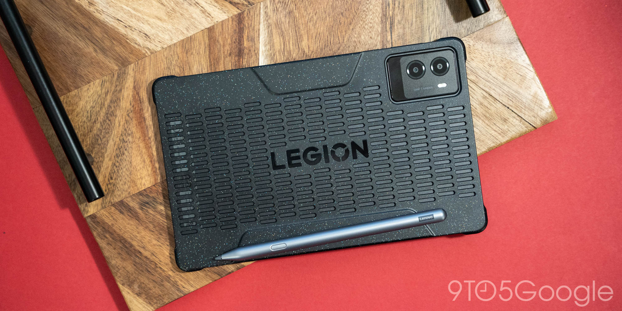 Yes, the Lenovo Legion Tab supports a stylus on its 8.8-inch display