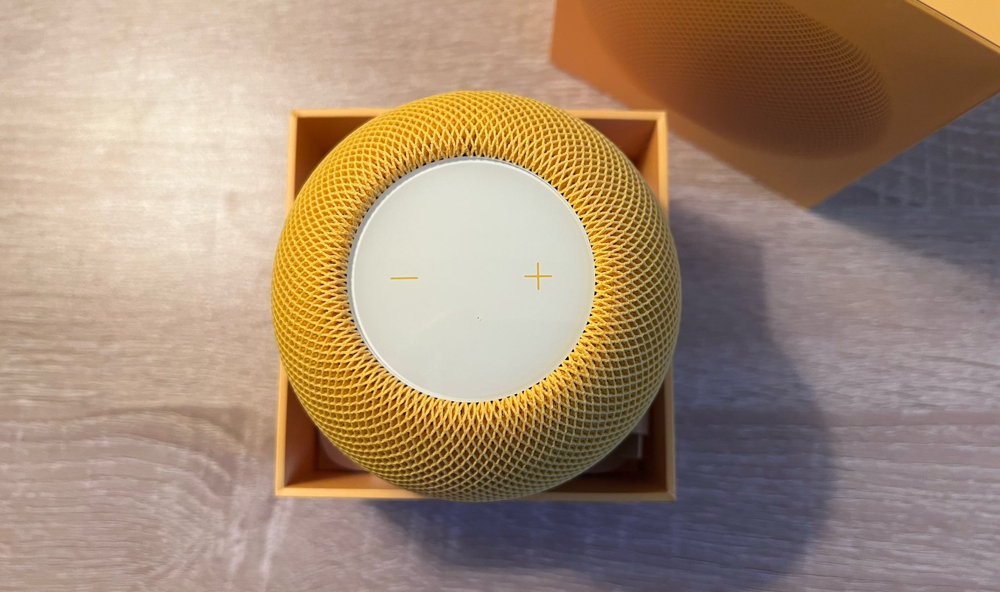 Hands-on with Apple's fresh new HomePod mini colors - 9to5Mac