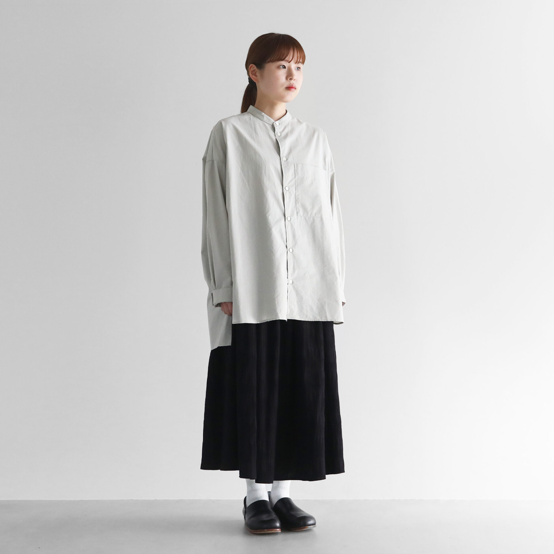 オーガニックコットンバンドカラーオーバーシャツ 015をリリースしま