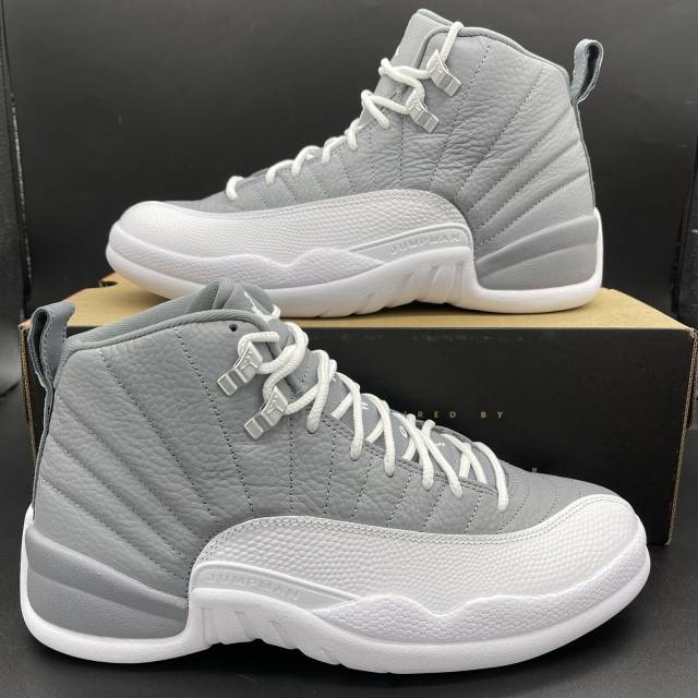Air Jordan 12 Stealth | Kixify Marketplace