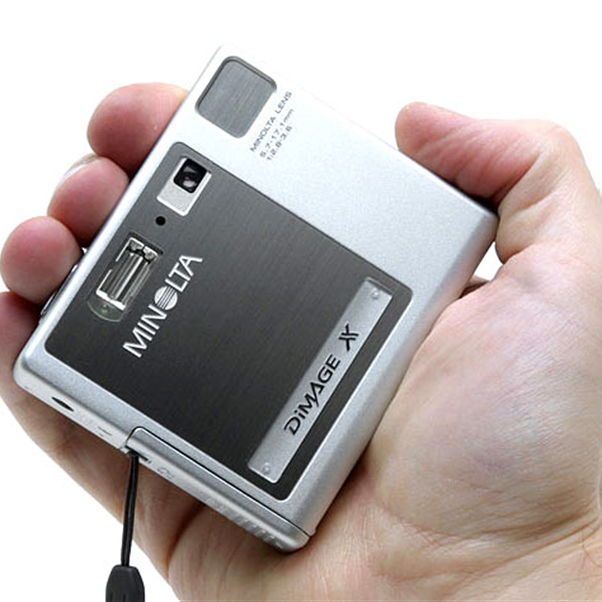 Throwback Thursday: Minolta DiMAGE X: DPReview | Photography News