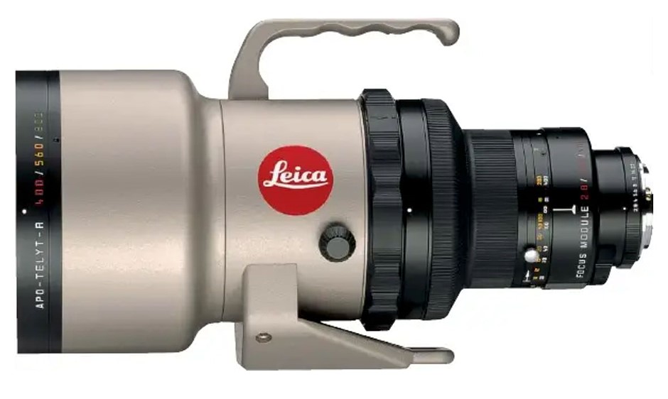 Video: The moon as shot with a very sharp Leica APO-Telyt-R 400mm