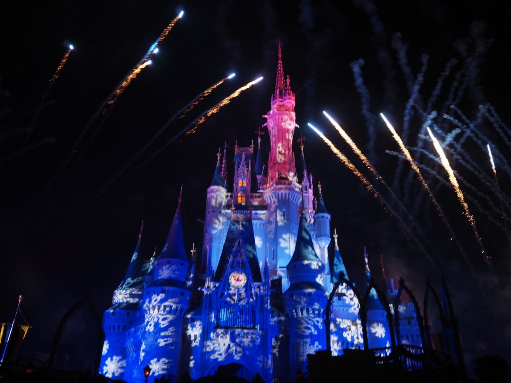 ミッキーのベリーメリークリスマスパーティー|WDW2018体験記 | 100タビ