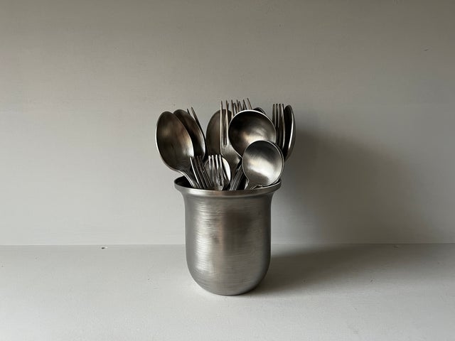 竹俣勇壱 Takemata Yuichi | よろず 杏