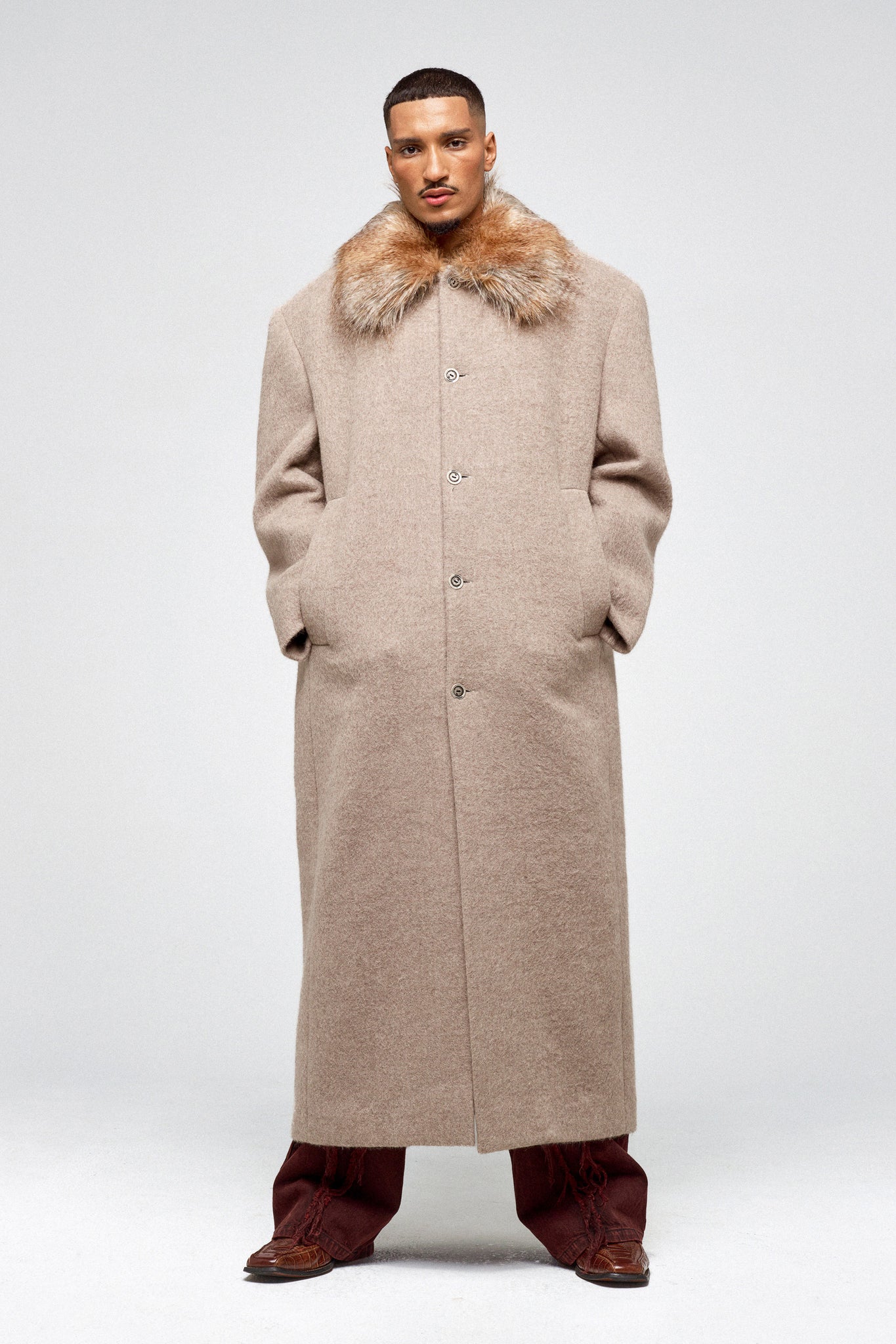 CASHMERE COAT TAUPE – 1313 Selah