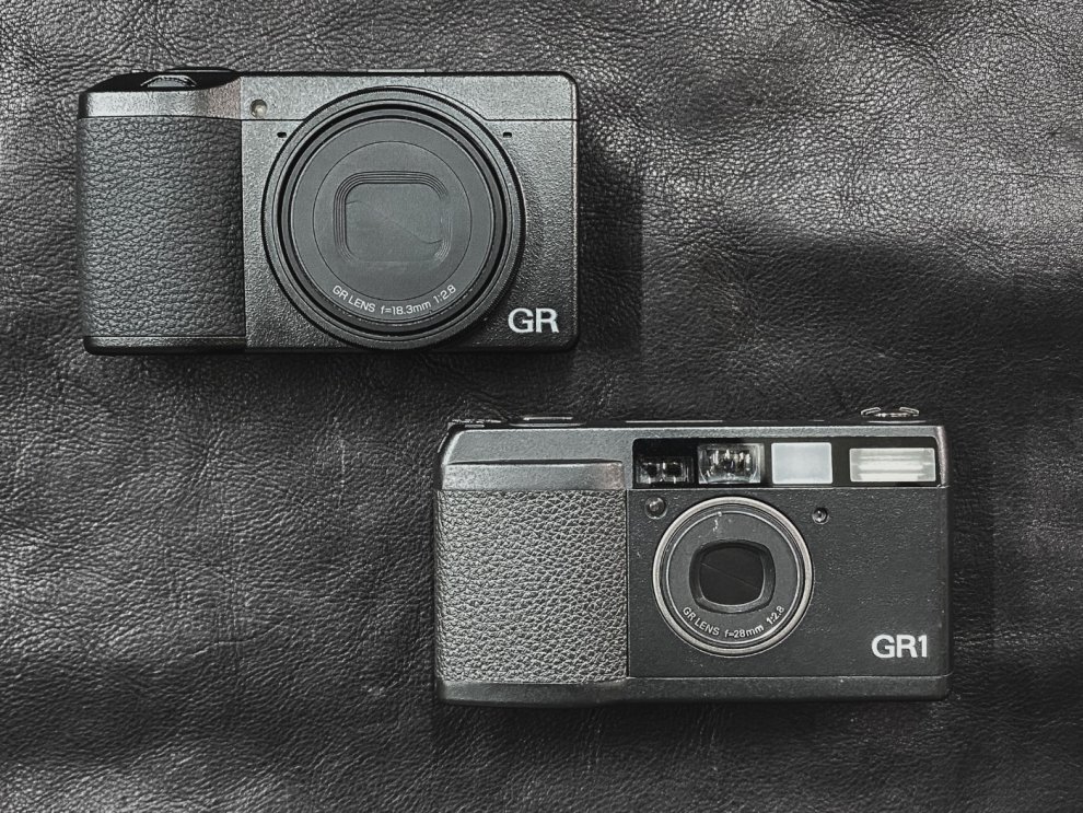 RICOH GR初号機 フィルムカメラGR1の紹介、最新のGR IIIと撮り比べまし