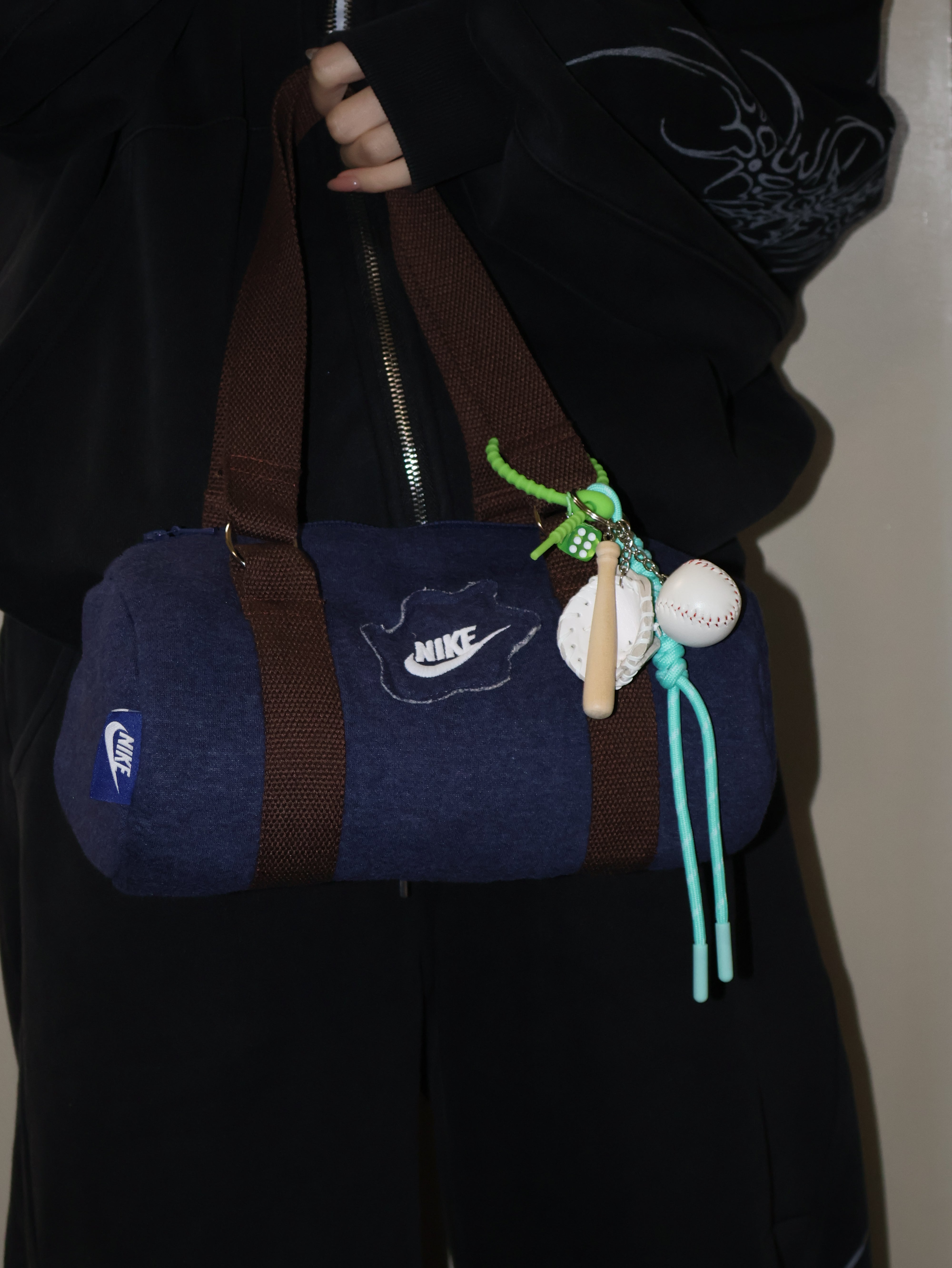 Y2K リメイクバック – 1618