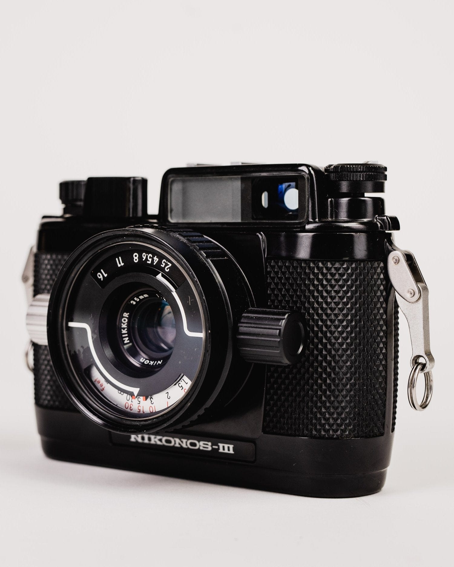 nikonos-iii-near-mint-cool-