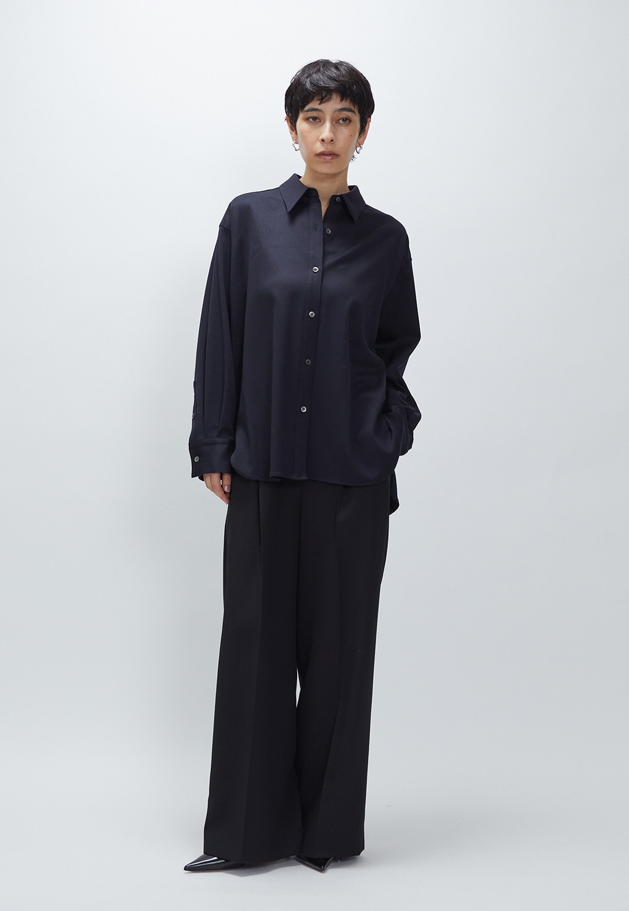 ウールサテンシャツ】｜1er Arrondissement（プルミエ アロンディス