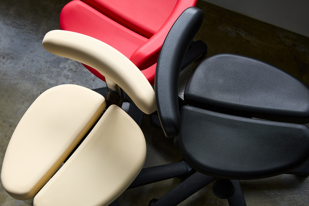 キャスタータイプ／オクトパス》健康医療アワード受賞 腰・姿勢・集中