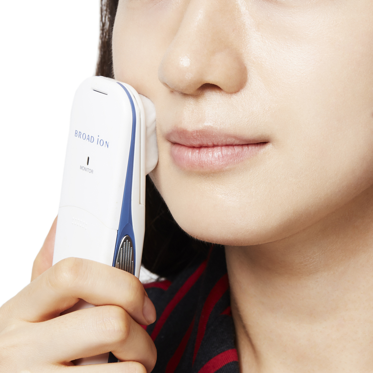 トライアルセット》皮膚科医が開発した、1回30秒でイオン導入完了する