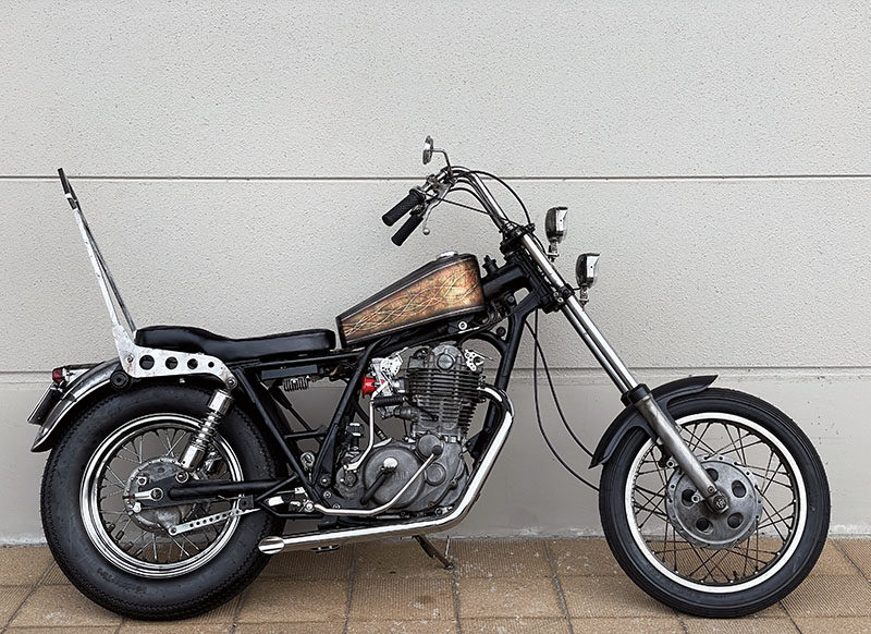 B*b様 ヤマハ sr400 500 ハーレーマフラー ワンオフステー ショート B