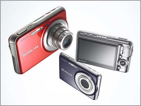 Casio Exilim Card EX-S770, ultra slim: DPReview | Photography News