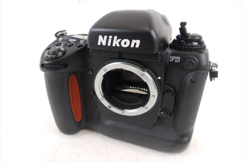 フィルムカメラの最高峰！Nikon ニコン Fシリーズ完全ガイド｜中古市場