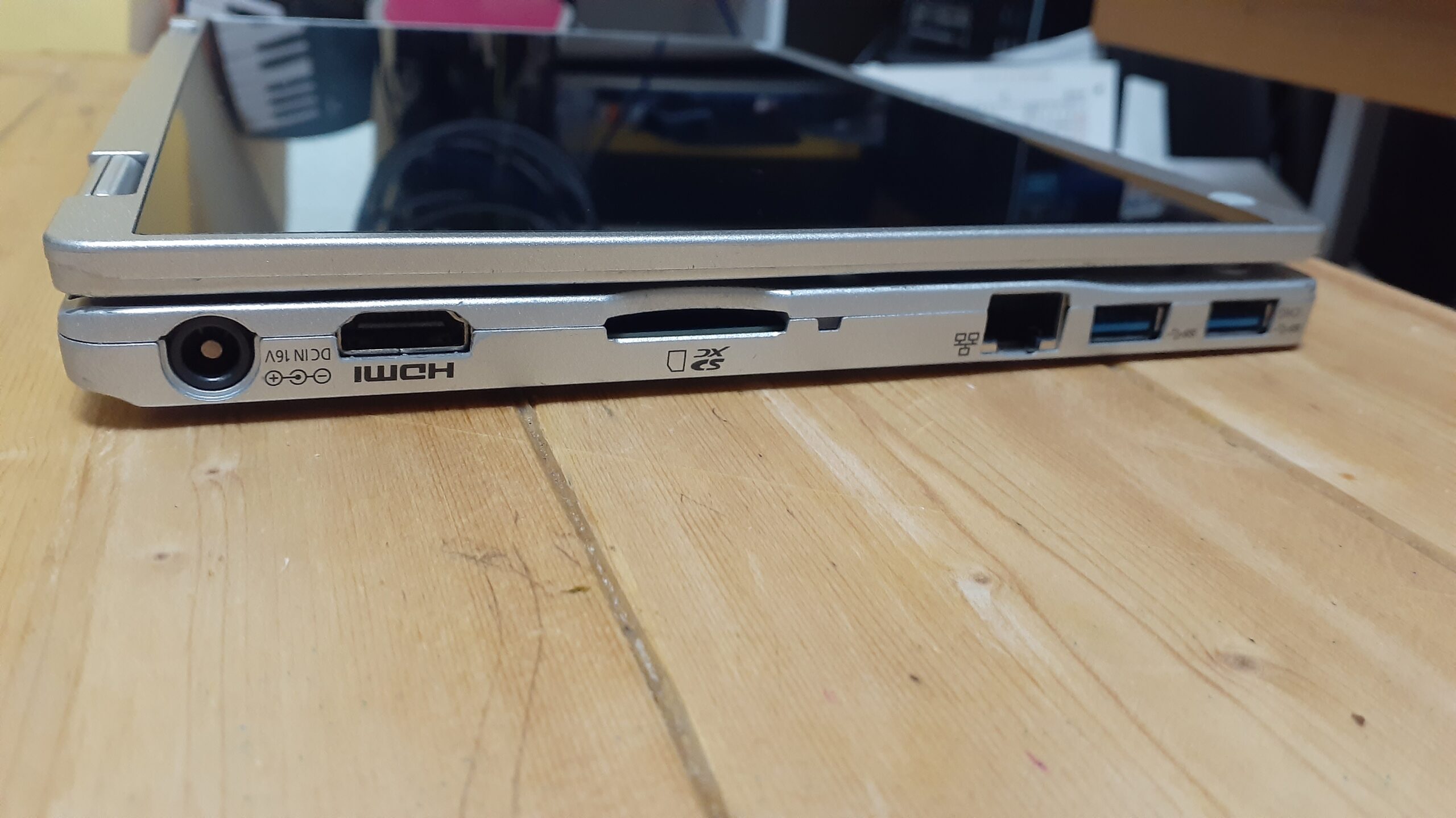 Panasonic】Let's note RZ6レビュー！【10.1インチ 2 in 1ノート