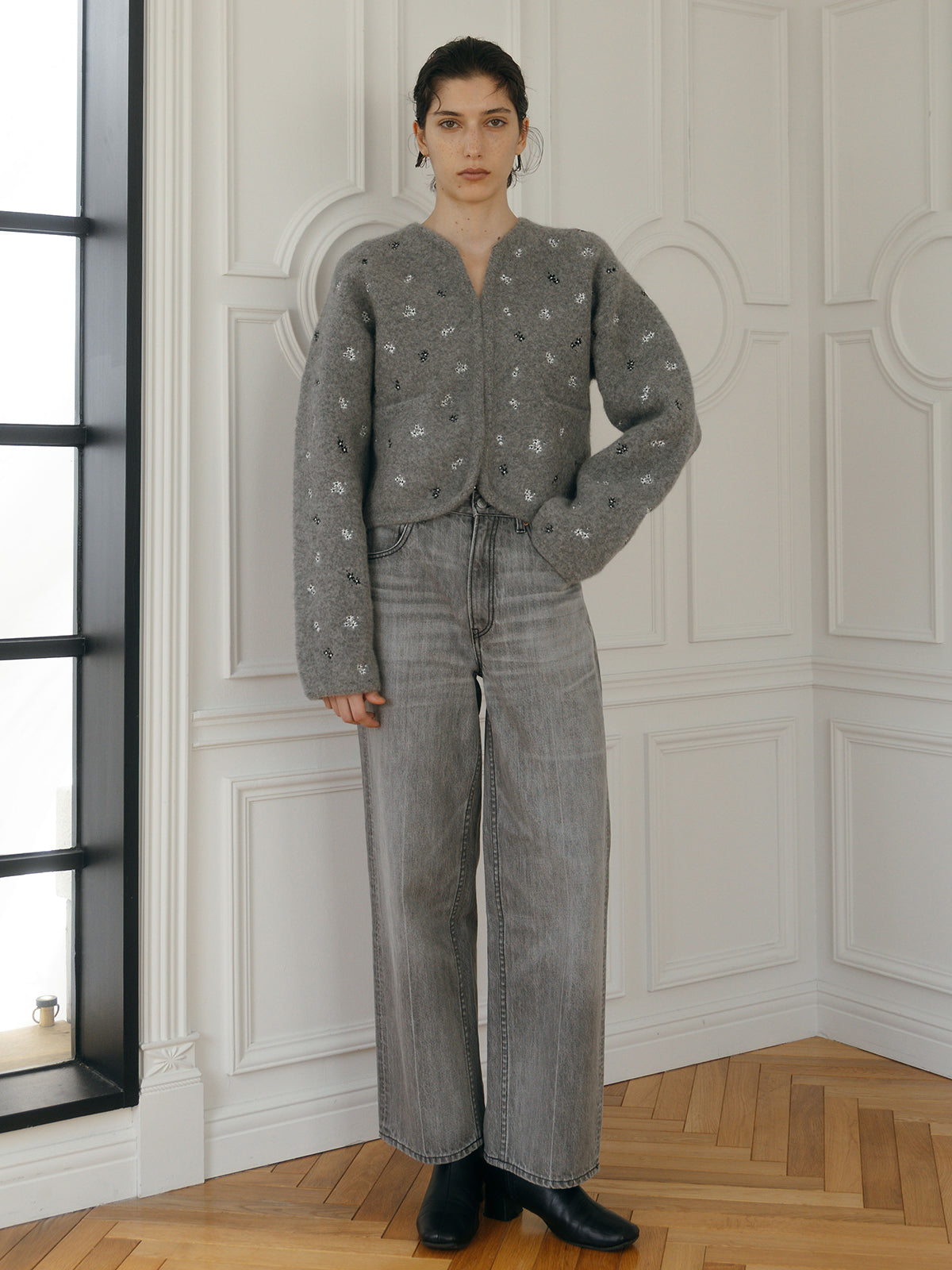 FLOWER EMBROIDERY KNIT JACKET