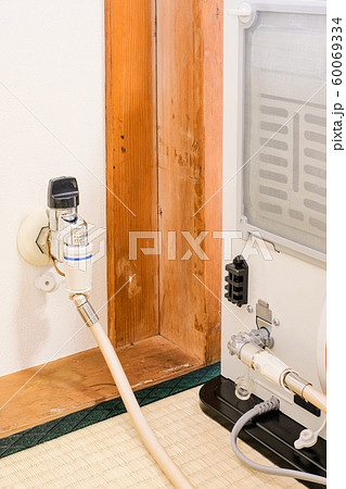 ガスファンヒーター （ガス栓とガスホース）の写真素材 [60069334] - PIXTA