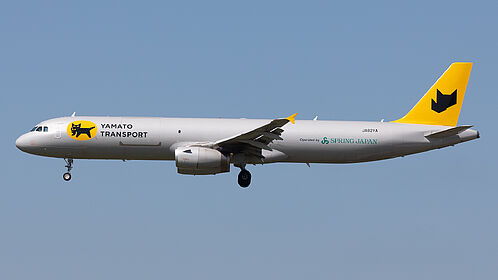 JA81YA Yamato Transport Airbus A321-200(F) | Planespotters.net